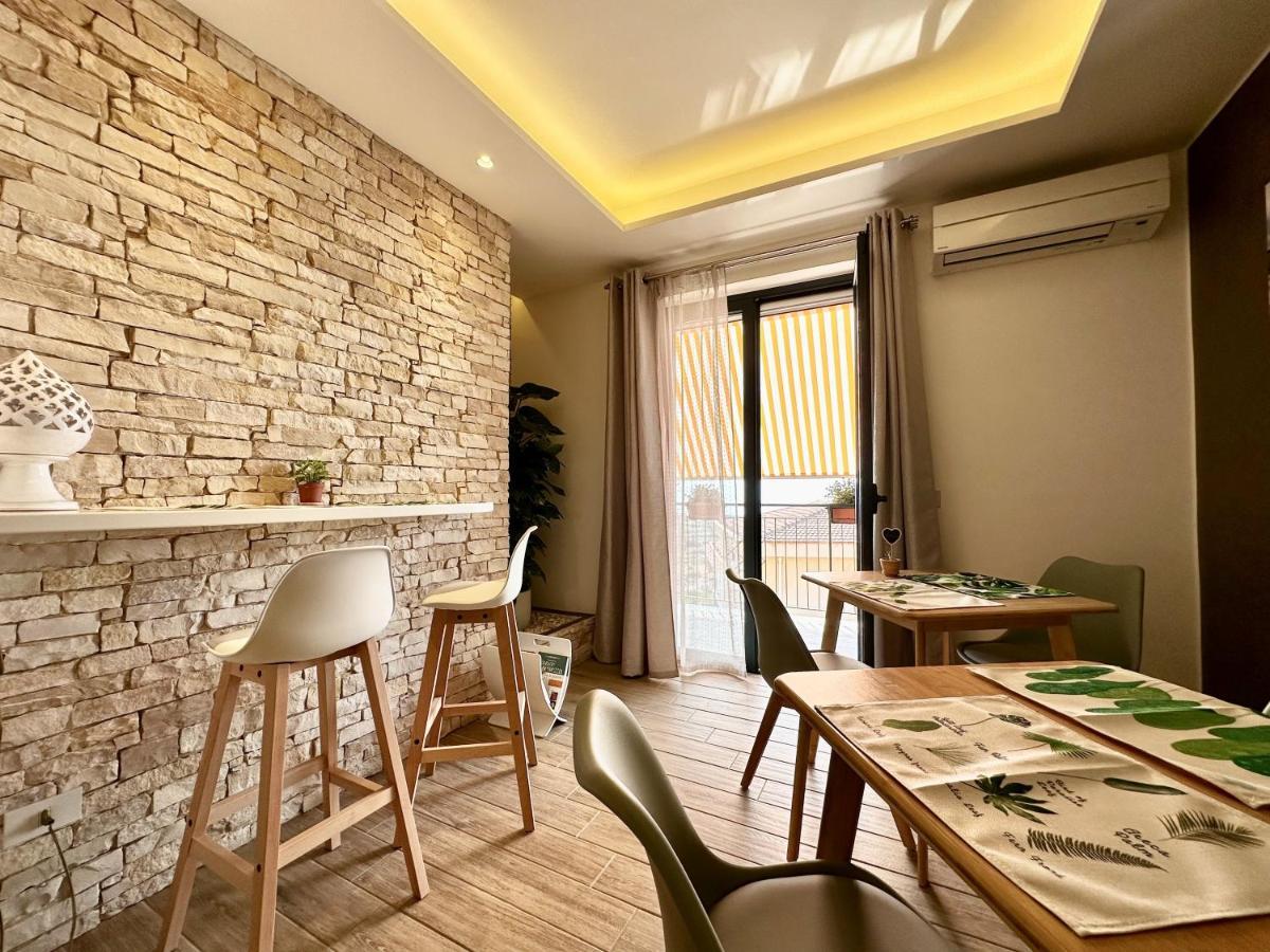 Amuka B&B Santo Stefano di Camastra Exteriör bild