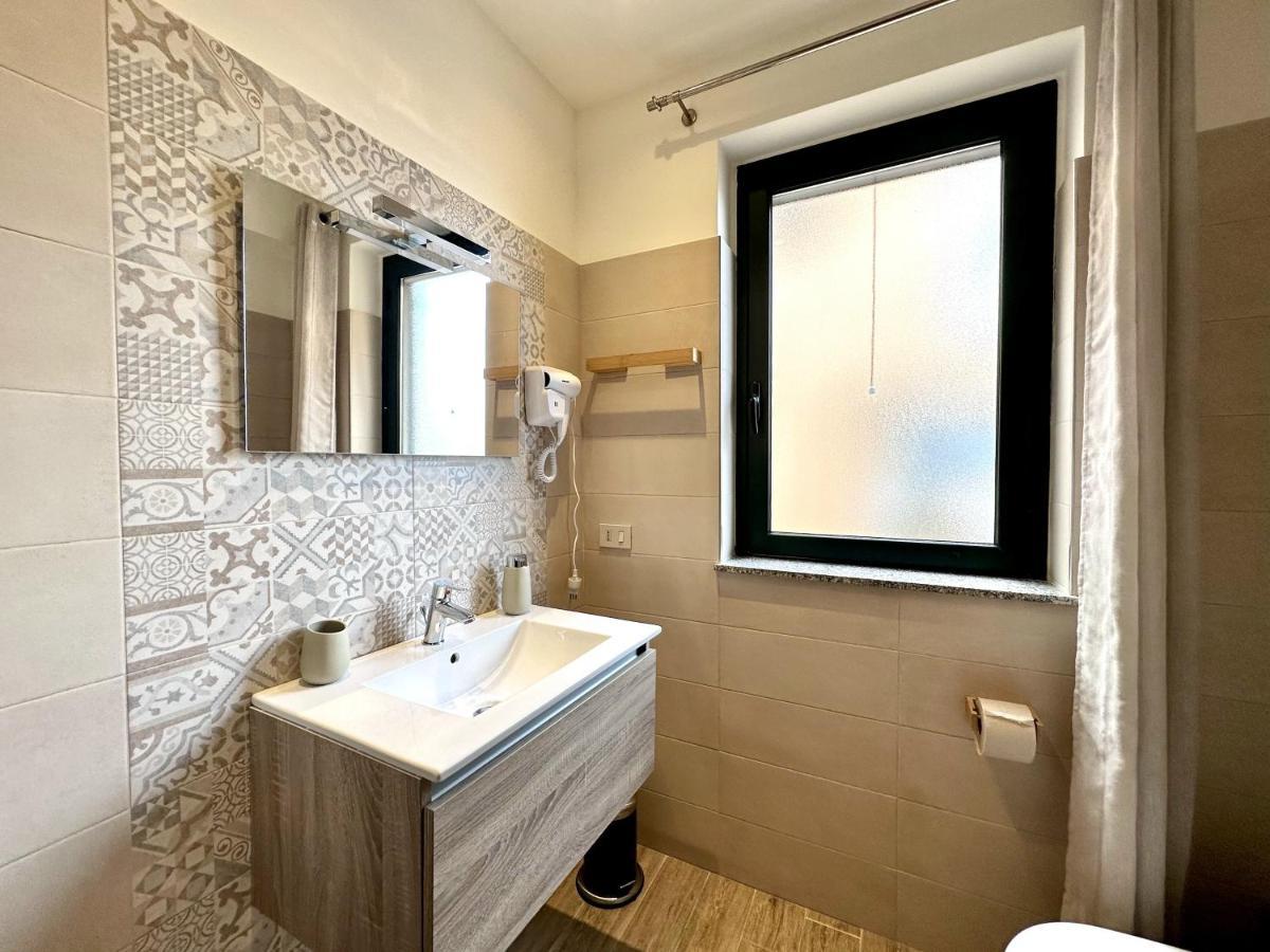 Amuka B&B Santo Stefano di Camastra Exteriör bild